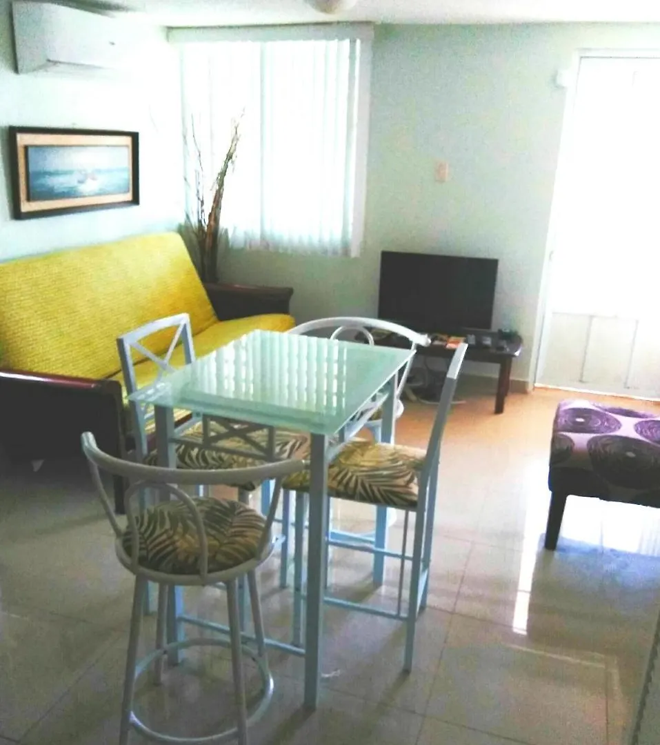 Casita Del Mar Hotel Dorado Guest house